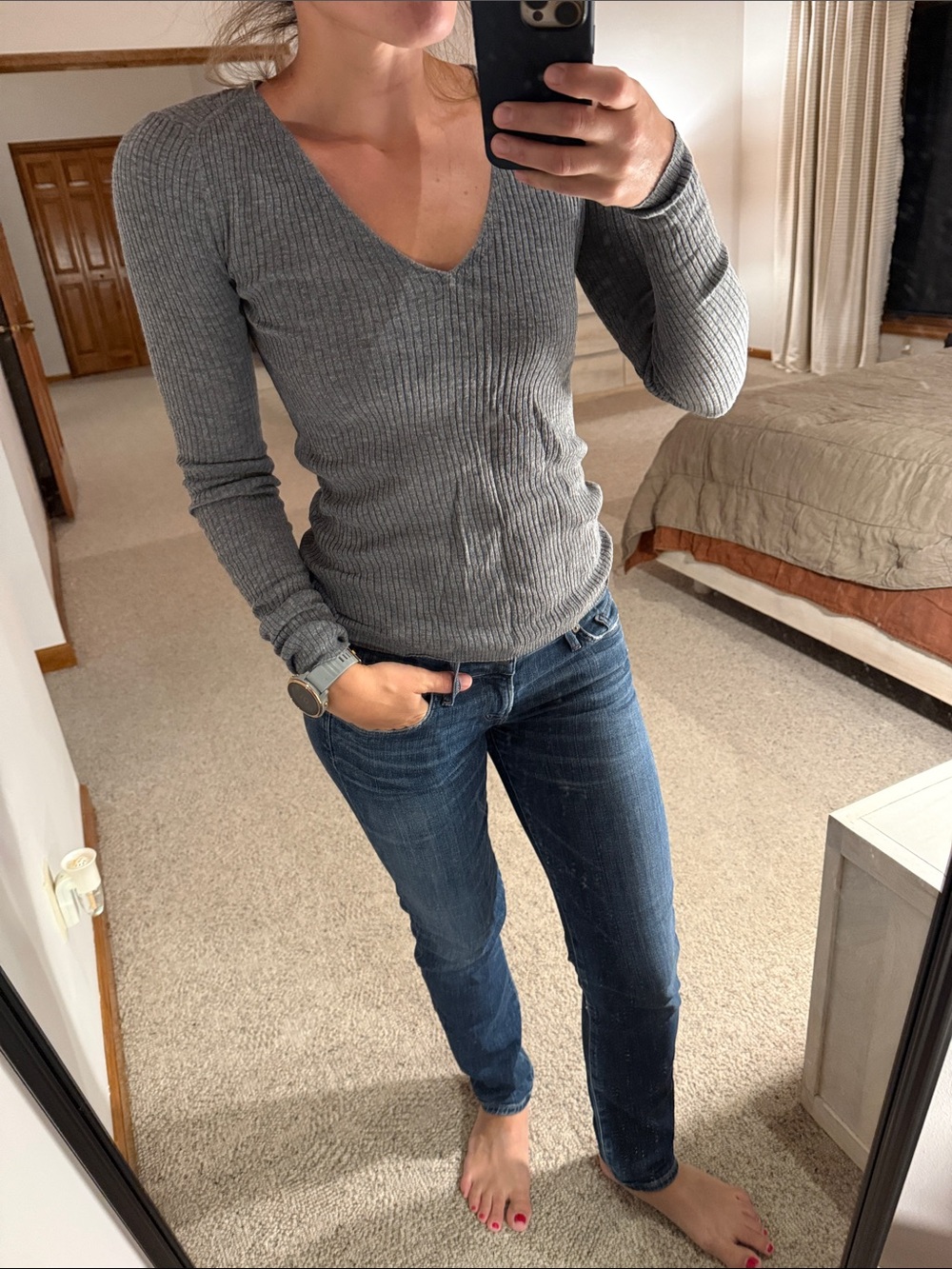 360 sweater long sleeve V-neck gray ribbed sweater